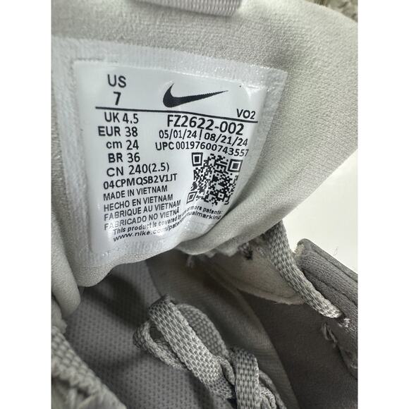 Nike V2K Run GORE-TEX Light Iron Ore Women’s Size 7 Shoes FZ2622-002 2024 EUC - Picture 7 of 16